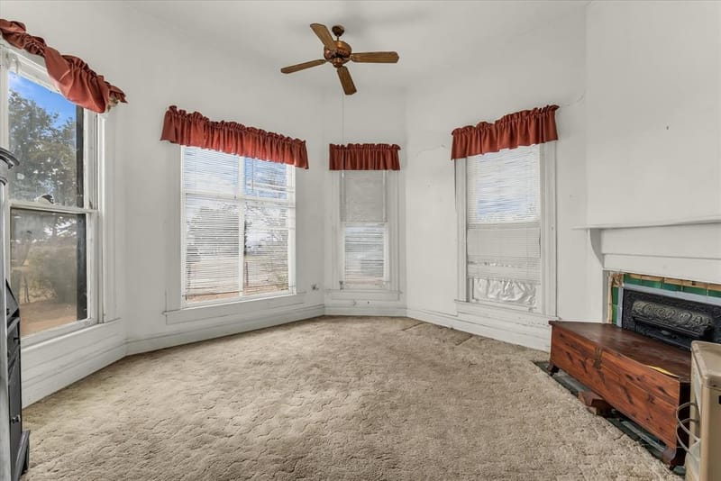 147 Illinois Avenue, China Spring TX 76633 - Photo 5