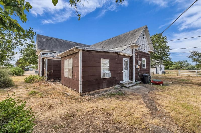 147 Illinois Avenue, China Spring TX 76633 - Photo 18