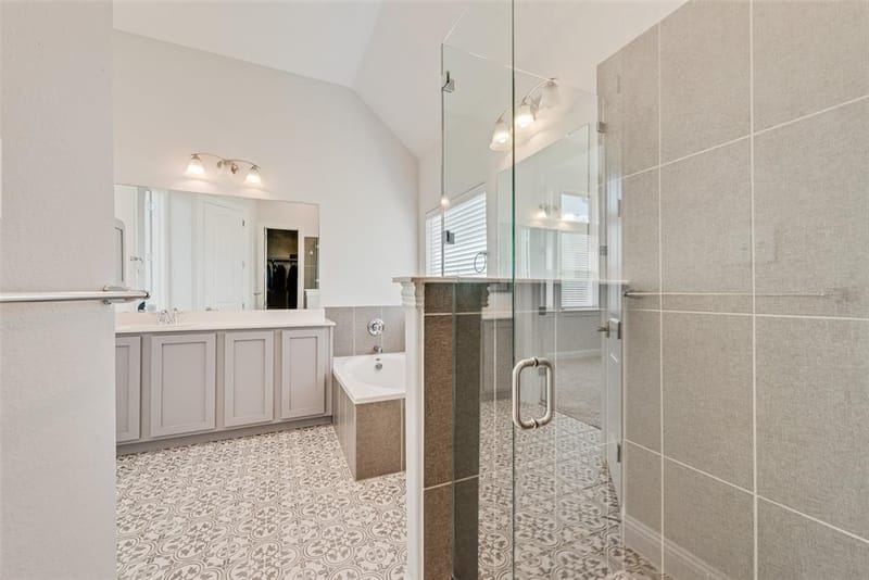 1721 Pattenson Trail, Fort Worth TX 76052 - Photo 24