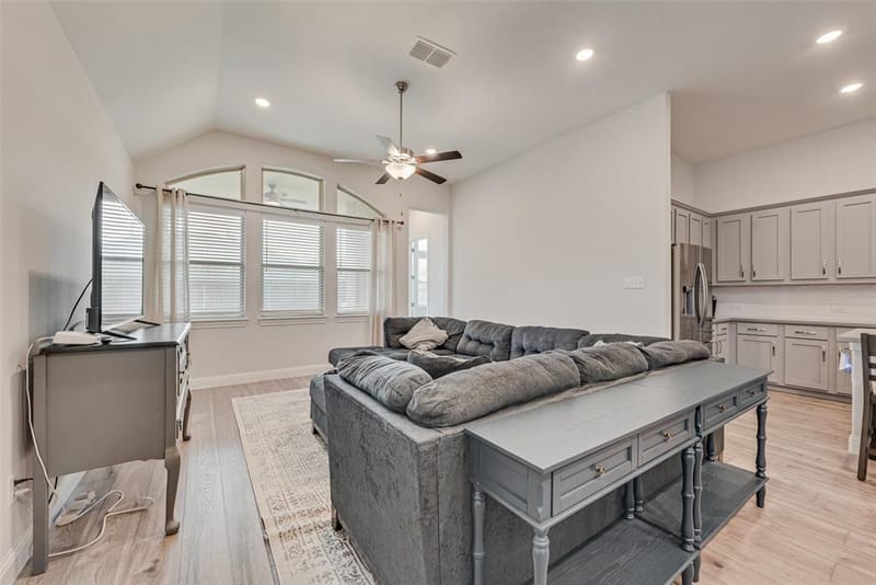 1721 Pattenson Trail, Fort Worth TX 76052 - Photo 14