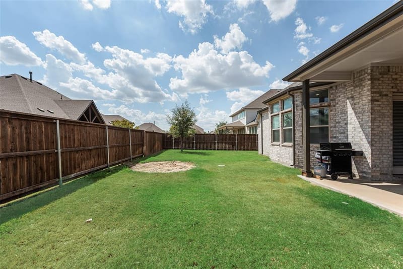 1721 Pattenson Trail, Fort Worth TX 76052 - Photo 37