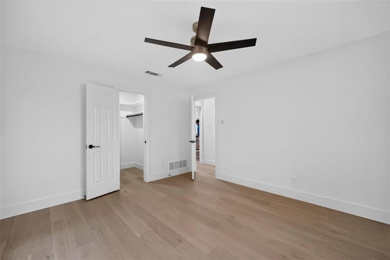 7230 Claybrook Drive, Dallas TX 75231 - Photo 20