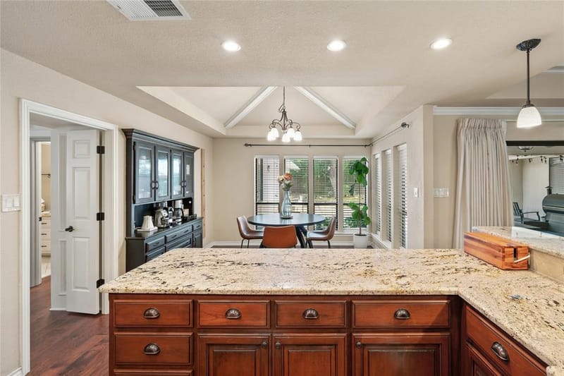 3005 Glasgow Drive, Arlington TX 76015 - Photo 12