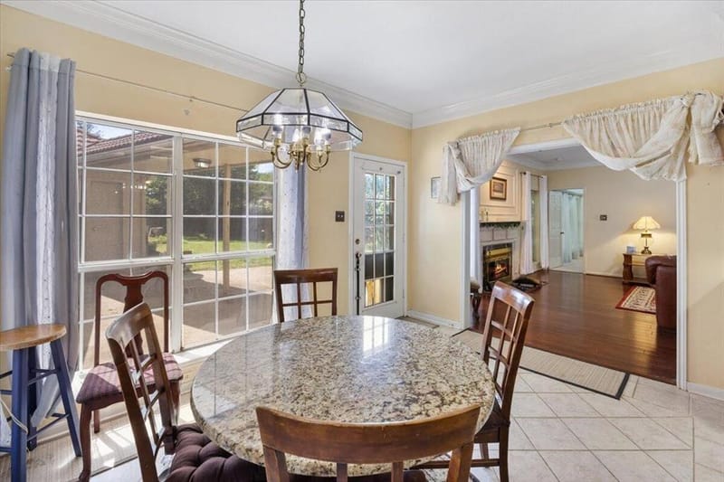 2400 Silverthorne Court, Highland Village TX 75077 - Photo 9