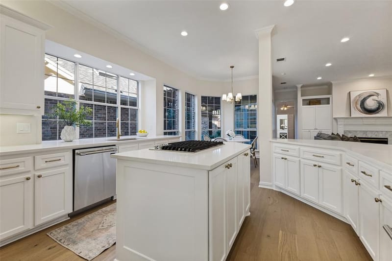 8607 Cherry Hill Drive, Dallas TX 75243 - Photo 15