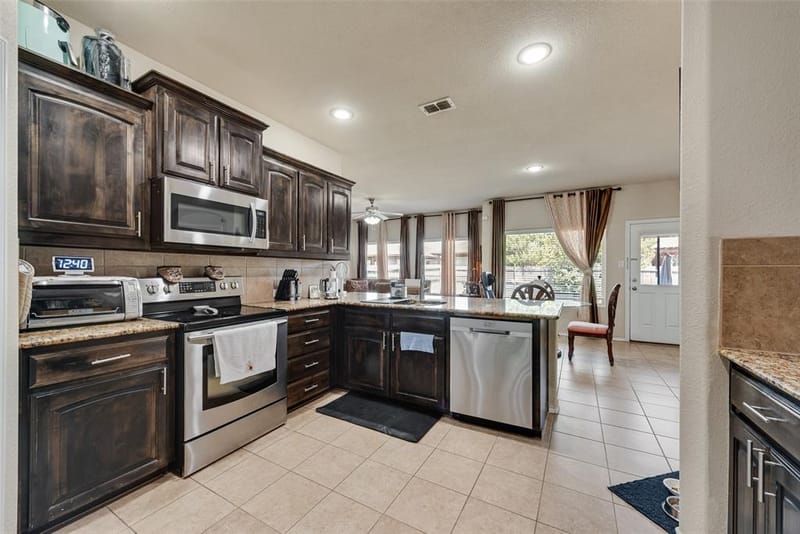 1045 Doe Meadow Drive, Fort Worth TX 76028 - Photo 10