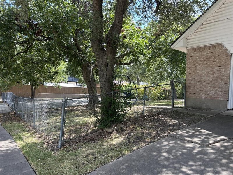 2202 Candleberry Drive, Mesquite TX 75149 - Photo 6