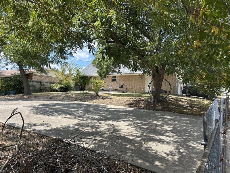 2202 Candleberry Drive, Mesquite TX 75149 - Photo 8