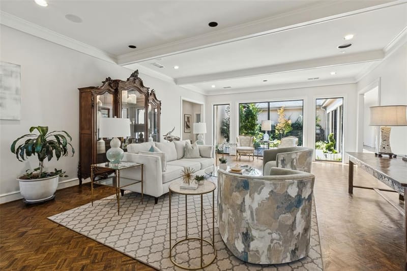 10 Saint Laurent Place, Dallas TX 75225 - Photo 3