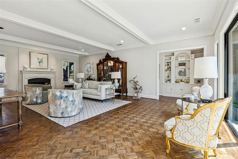 10 Saint Laurent Place, Dallas TX 75225 - Photo 4