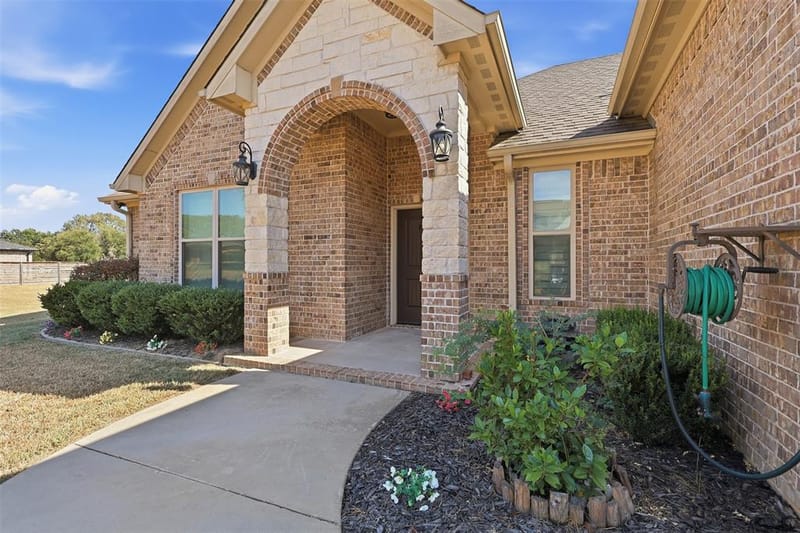 310 ROSEWOOD, Mount Pleasant TX 75455 - Photo 3