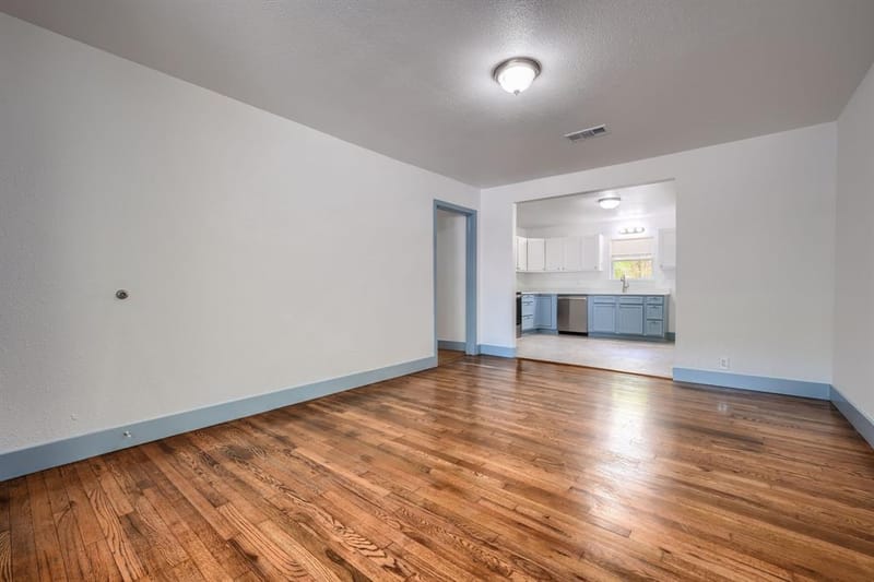 1013 Denton Street, Denton TX 76201 - Photo 6
