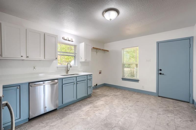 1013 Denton Street, Denton TX 76201 - Photo 12