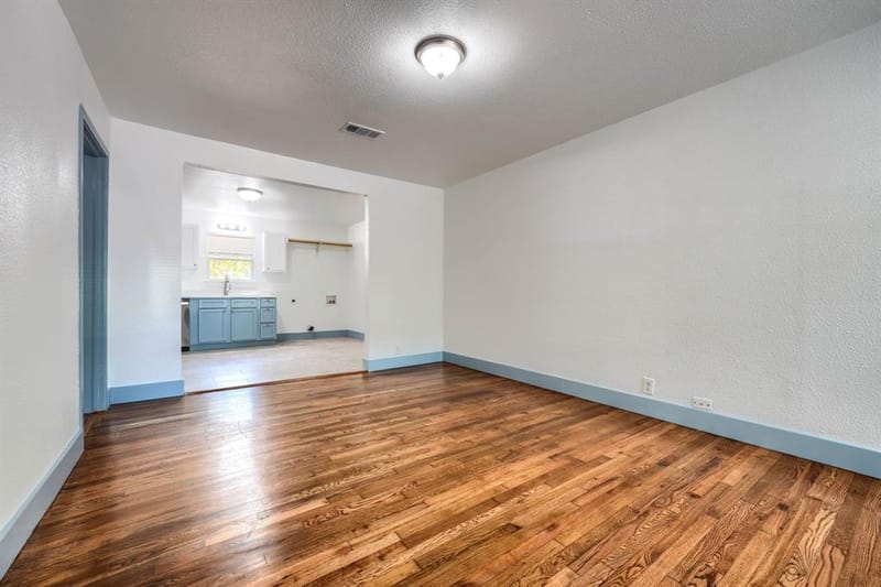 1013 Denton Street, Denton TX 76201 - Photo 7