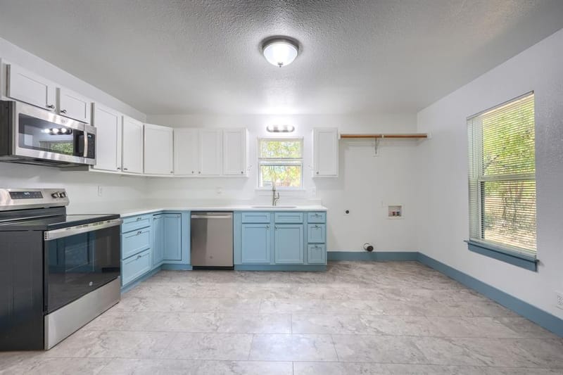 1013 Denton Street, Denton TX 76201 - Photo 10