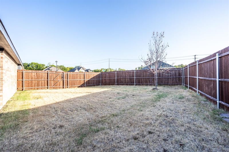118 Sycamore Street, Balch Springs TX 75181 - Photo 31