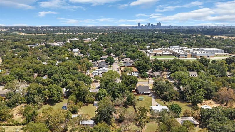 515 Frontier Street, River Oaks TX 76114 - Photo 7