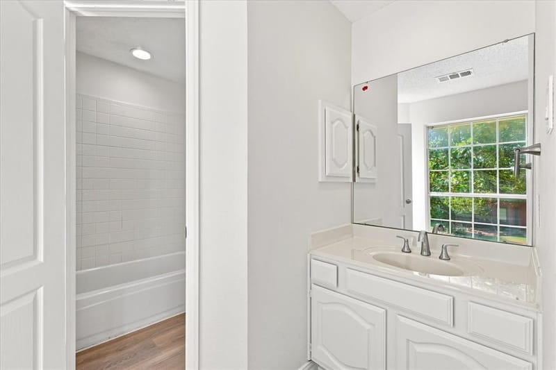 4661 Thanksgiving Lane, Plano TX 75024 - Photo 28