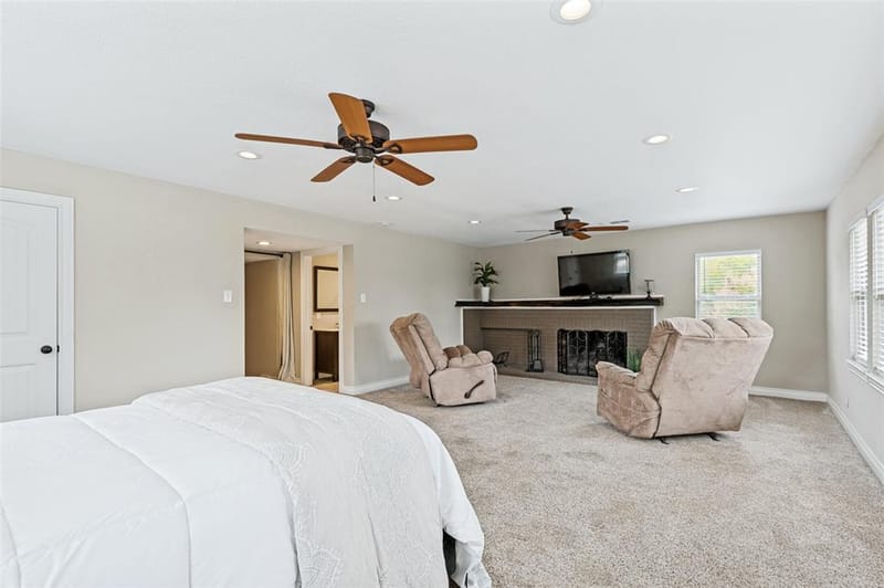 928 N Irving Heights Drive, Irving TX 75061 - Photo 32