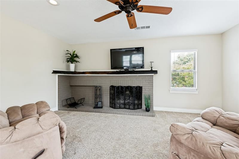 928 N Irving Heights Drive, Irving TX 75061 - Photo 30