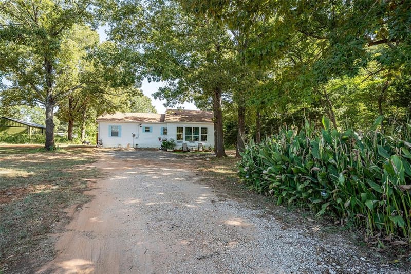 629 El Paso, Bullard TX 75757 - Photo 2