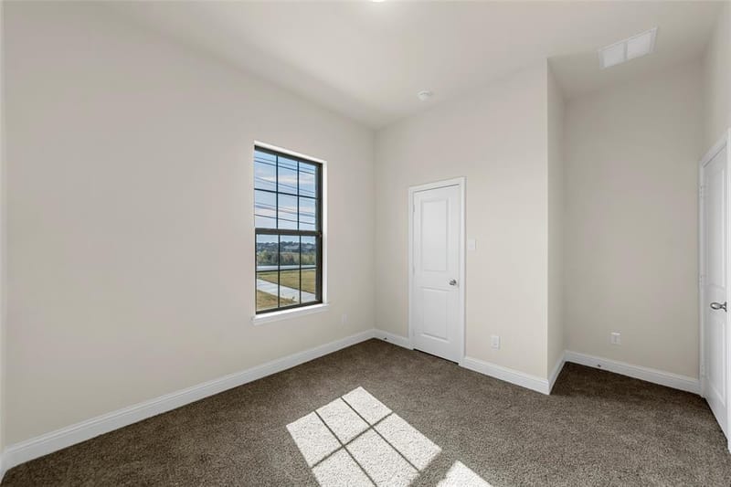 2201 UHL Road, Glenn Heights TX 75154 - Photo 16