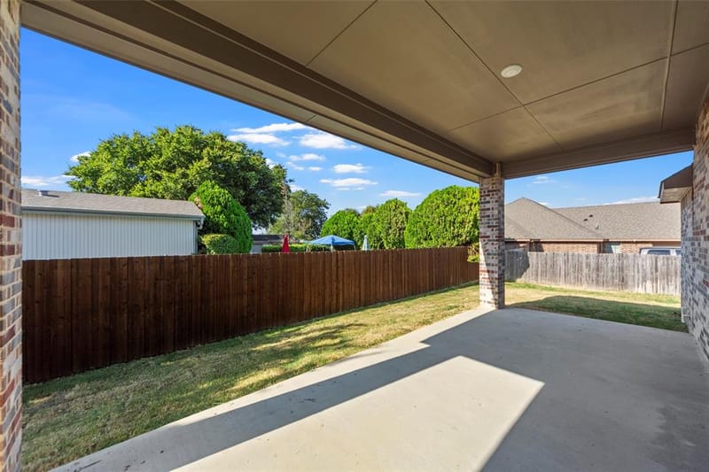 2201 UHL Road, Glenn Heights TX 75154 - Photo 19