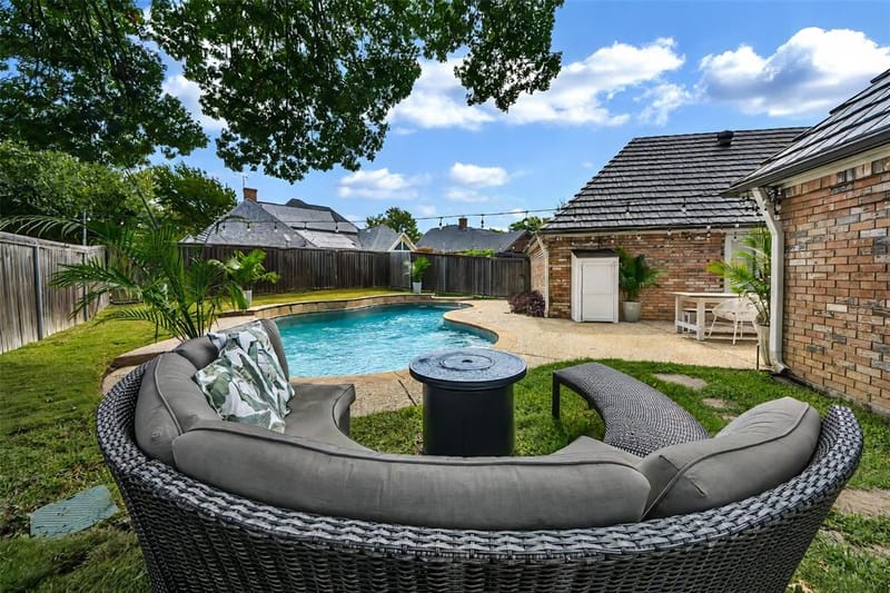 504 Quail Cove Court, Hurst TX 76054 - Photo 7