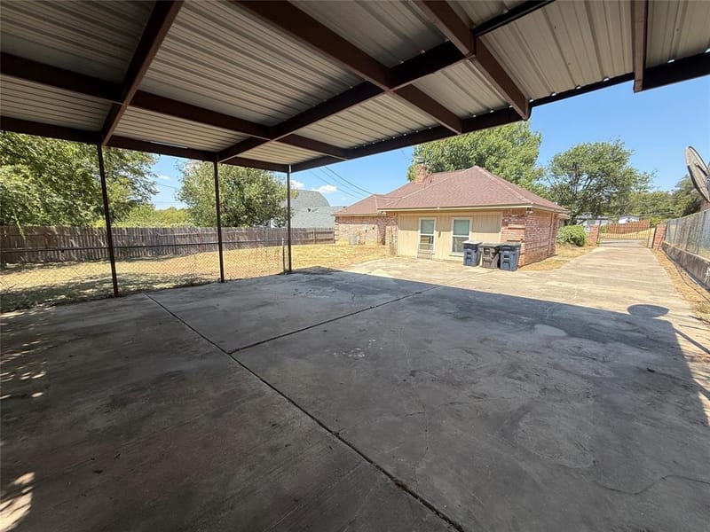 6313 Overlake Drive, Fort Worth TX 76135 - Photo 15