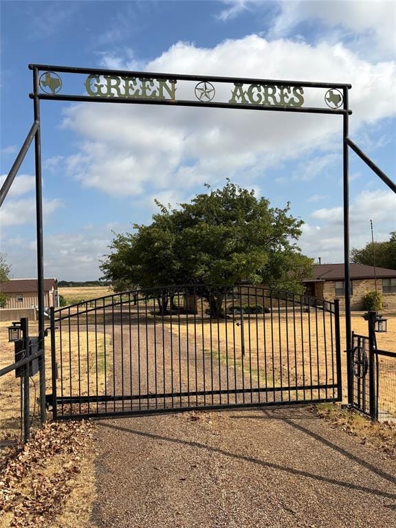 1387 Hickory Street, Rhome TX 76078