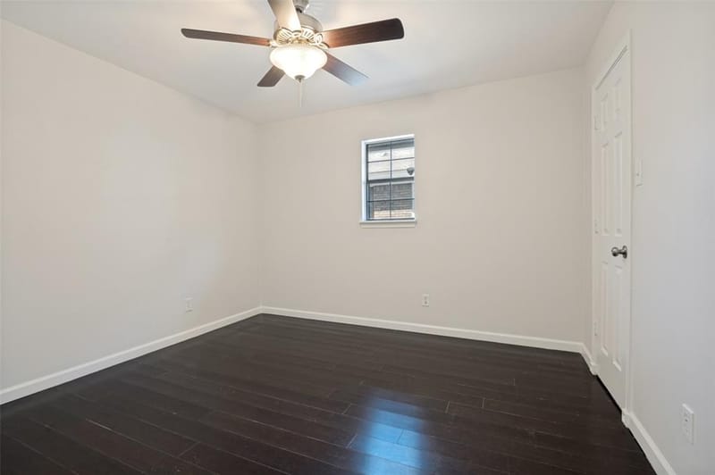 803 Hollywood Avenue, Dallas TX 75208 - Photo 19