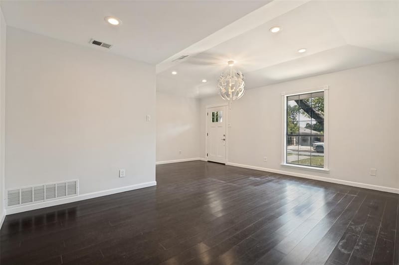 803 Hollywood Avenue, Dallas TX 75208 - Photo 25
