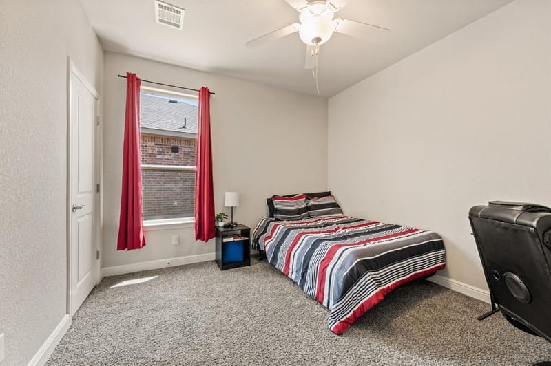 160 Tanager Drive, Rhome TX 76078 - Photo 28