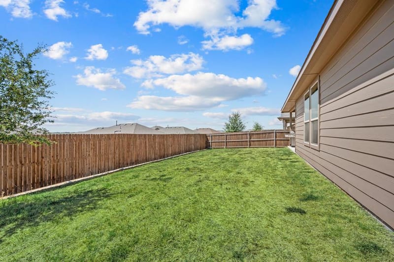 160 Tanager Drive, Rhome TX 76078 - Photo 30