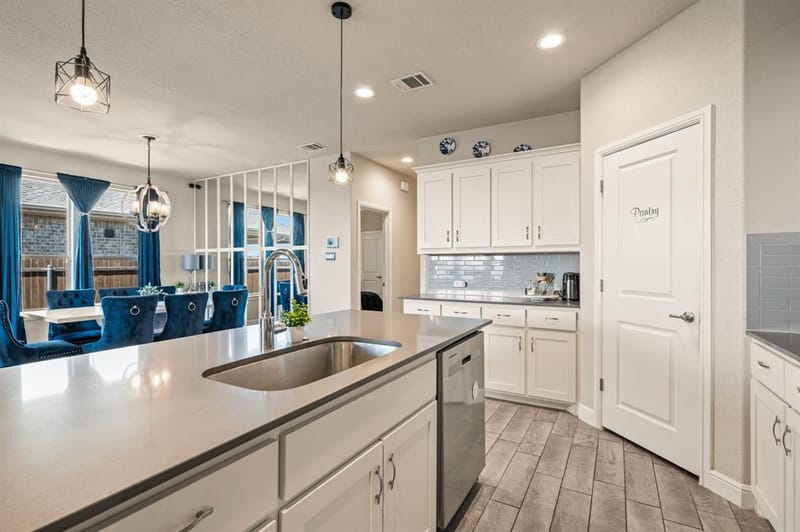 160 Tanager Drive, Rhome TX 76078 - Photo 15