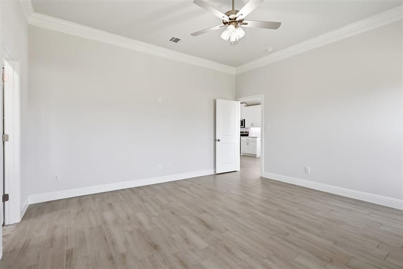 816 Haley Street, Springtown TX 76082 - Photo 22