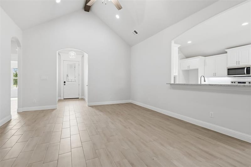 816 Haley Street, Springtown TX 76082 - Photo 18