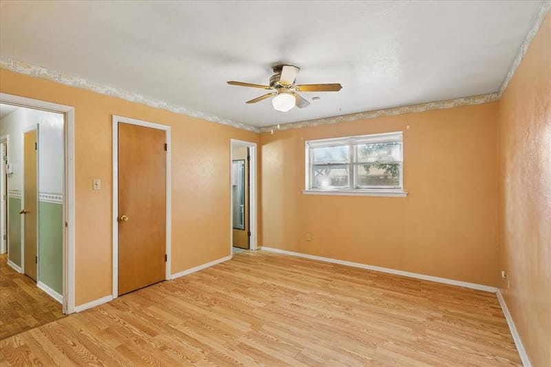 512 Brown Trail Court, Hurst TX 76053 - Photo 22