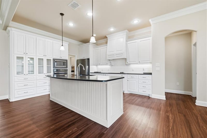 557 Perry Lane, Robinson TX 76706 - Photo 7