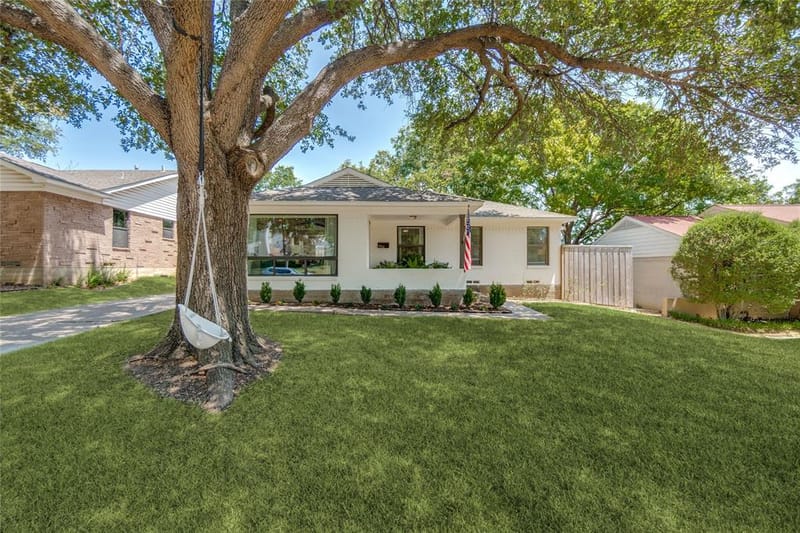 754 Kirkwood Drive, Dallas TX 75218