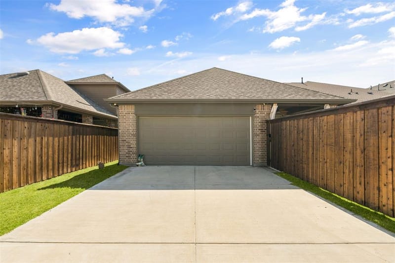 4320 Smokey Quartz Lane, Arlington TX 76005 - Photo 31