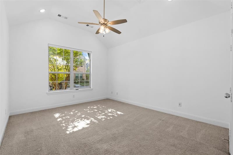 4320 Smokey Quartz Lane, Arlington TX 76005 - Photo 8
