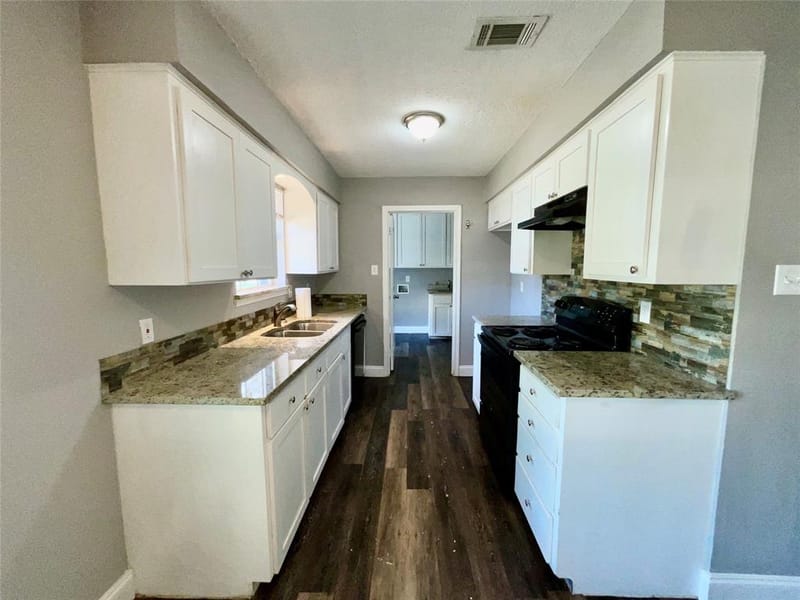 3008 Arapaho Road, Commerce TX 75428 - Photo 10