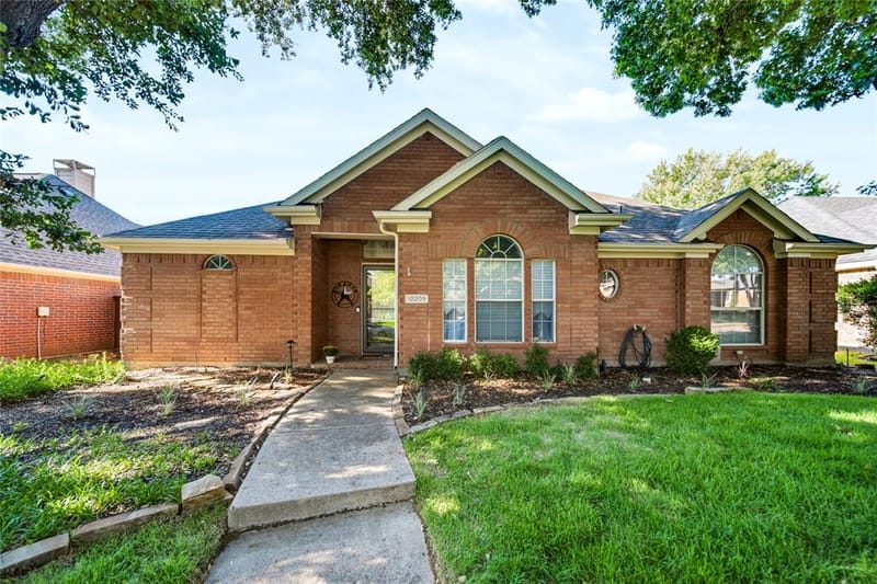 10209 Forrest Drive, Frisco TX 75035