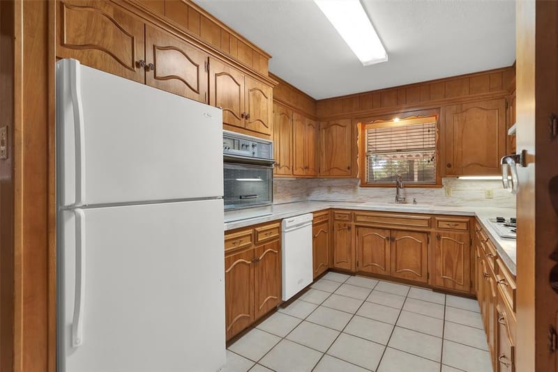 1520 W Main Street, Denison TX 75020 - Photo 15