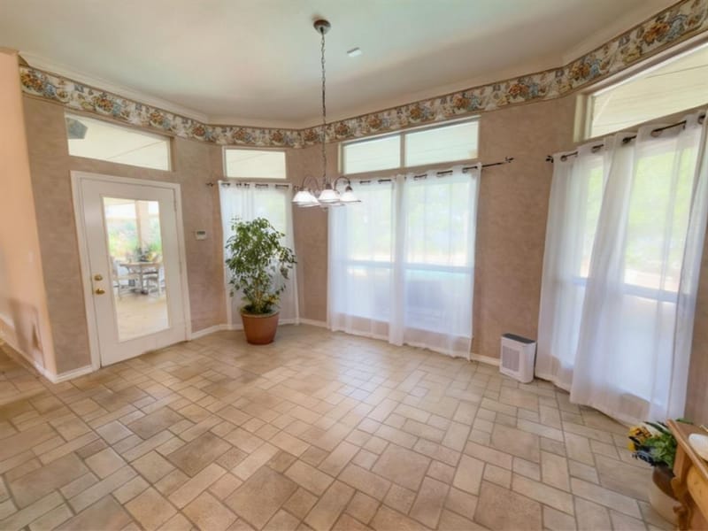 702 Pintail Court, Granbury TX 76049 - Photo 10