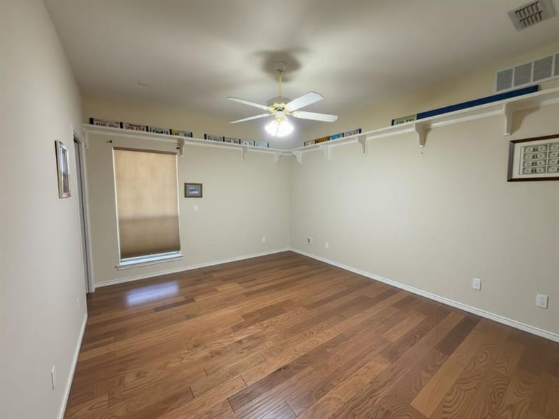 702 Pintail Court, Granbury TX 76049 - Photo 14
