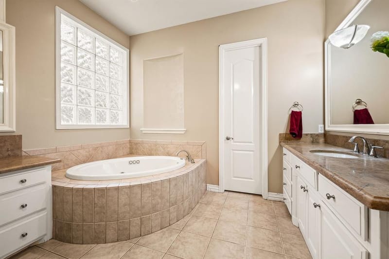 533 Round Hollow Lane, Southlake TX 76092 - Photo 16