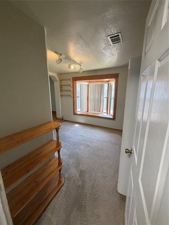 805 S 3rd Street, Grandview TX 76050 - Photo 16