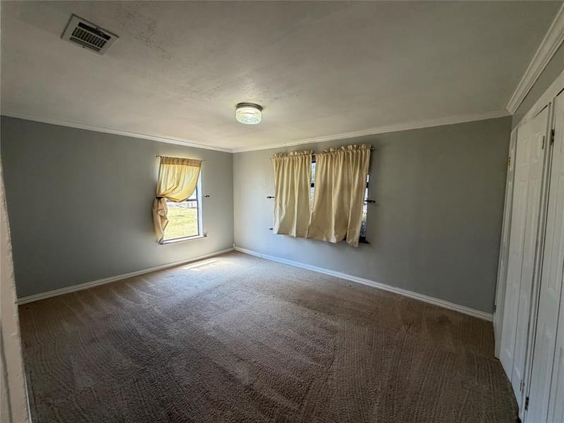 805 S 3rd Street, Grandview TX 76050 - Photo 21